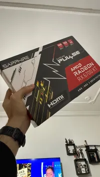 Carte graphique SAPPHIRE AMD RX 6700 XT PULSE 12 GB