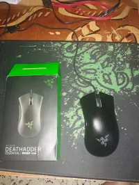 souris razer deathadder essential