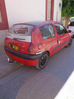 سيارة-صغيرة-renault-clio-2-2000-البويرة-الجزائر