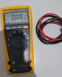 Multimetre fluke 175