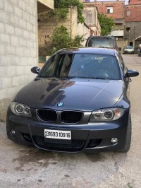 سيارات-bmw-serie-1-2009-sport-باش-جراح-الجزائر