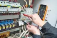 TRAVEAUX ELECTRICITE BATIMENT ORAN