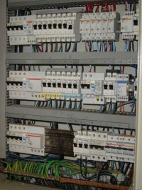 الجزائر-باب-الواد-خدمات-electricite-batiment