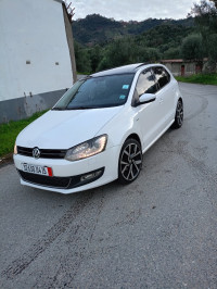 voitures-volkswagen-polo-2014-life-tizi-ouzou-algerie