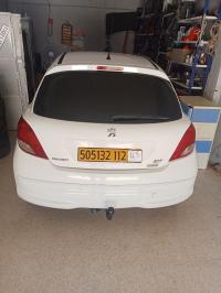 سيارات-peugeot-207-2012-تلاغمة-ميلة-الجزائر