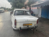 berline-peugeot-404-1964-oran-algerie