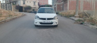 voitures-renault-clio-campus-2014-bye-constantine-algerie