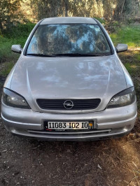 voitures-opel-astra-2002-lakhdaria-bouira-algerie