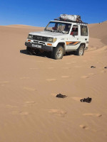 tout-terrain-suv-toyota-land-cruiser-1994-idles-tamanrasset-algerie