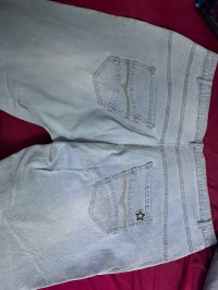 Pantalon jeans gris et blue clair