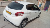 citadine-peugeot-208-2014-boukadir-chlef-algerie