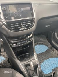 سيارات-peugeot-208-2015-بوزريعة-الجزائر