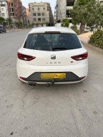 moyenne-berline-seat-leon-2016-fr-el-eulma-setif-algerie