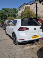 moyenne-berline-volkswagen-golf-7-2019-douera-alger-algerie