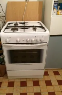 Cuisinière ariston