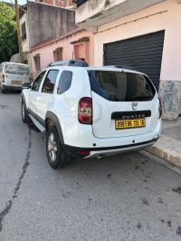 voitures-dacia-duster-2015-draa-ben-khedda-tizi-ouzou-algerie