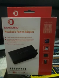 CHARGEUR UNIVERSEL POUR LAPTOP
