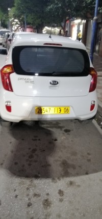 سيارات-kia-picanto-2013-pop-plus-fin-خراطة-بجاية-الجزائر