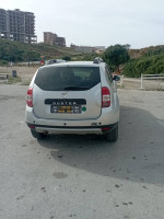 voitures-dacia-duster-2015-drean-el-tarf-algerie