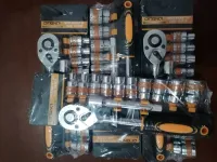 علبة مفاتيح 12 قطعة من نوع CHROME VANADIUM 