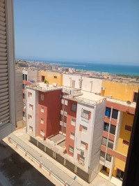 شقة-بيع-3-غرف-جيجل-الجزائر