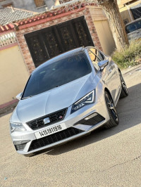 voitures-seat-leon-2019-btis-dar-el-beida-alger-algerie