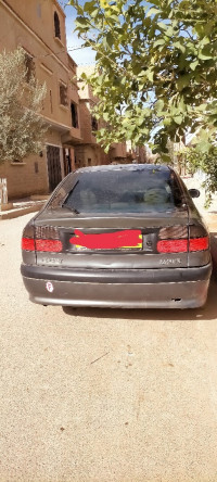 voitures-renault-laguna-1-1996-sidi-bel-abbes-algerie