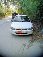 voitures-peugeot-106-1999-algerie