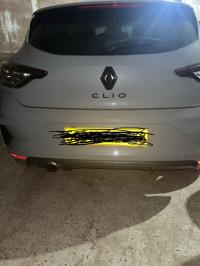 voitures-renault-clio-5-2025-esprit-alpine-yellel-relizane-algerie