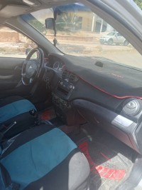 سيارات-chevrolet-aveo-4-portes-2011-البيض-الجزائر