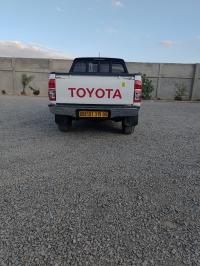سيارات-toyota-hilux-2015-legend-dc-4x4-مسيلة-المسيلة-الجزائر
