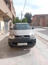 السيارات-النفعية-toyota-hilux-2009-السوقر-تيارت-الجزائر