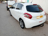 voitures-peugeot-208-2014-allure-khraissia-alger-algerie