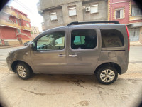 voitures-renault-kangoo-2019-privilege-mascara-algerie