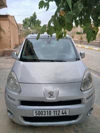 السيارات-النفعية-peugeot-partner-2012-tepee-allure-جمعة-أولاد-الشيخ-عين-الدفلة-الجزائر