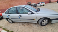 voitures-renault-laguna-1-2000-oran-algerie