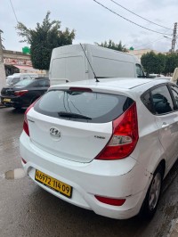 سيارات-hyundai-accent-rb-4-portes-2014-لارباع-البليدة-الجزائر