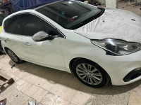 voitures-peugeot-208-2016-allure-facelift-el-eulma-setif-algerie