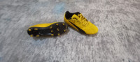 articles-de-sport-soulier-football-puma-one-original-avec-crampon-ain-naadja-alger-algerie