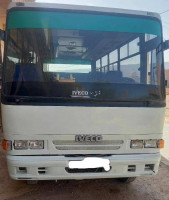 mini-bus-iveco-autobus-de-transport-2004-ain-oussara-djelfa-algerie