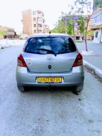 سيارات-toyota-yaris-2007-باتنة-الجزائر