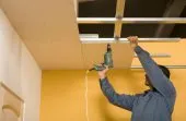 decorateur faux plafond  et separateur