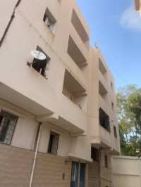 شقة-بيع-4-غرف-بومرداس-الجزائر