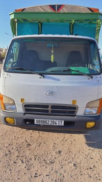 شاحنة-hyundai-hd-72-2004-عين-وسارة-الجلفة-الجزائر