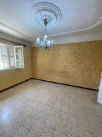 appartement-vente-f3-alger-les-eucalyptus-algerie