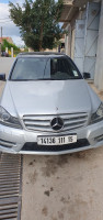 grande-berline-mercedes-classe-e-2011-avantgarde-pack-amg-boghni-tizi-ouzou-algerie