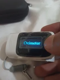  Oxymètre جهاز قياس نسبة الاكسجين في الدم و دقات القلب 