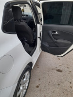 voitures-volkswagen-polo-2012-style-mouzaia-blida-algerie