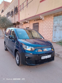 voitures-fiat-doblo-2024-bechar-algerie