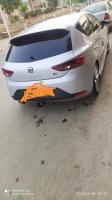 moyenne-berline-seat-leon-2014-fr-gouraya-tipaza-algerie